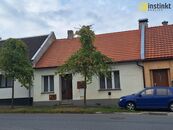 Rodinný dům (850m2), Palackého ul., Koloveč, cena 2499000 CZK / objekt, nabízí