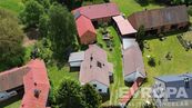 Prodej zemědělské usedlosti o zastavěné ploše 1466m2 na pozemku 3008m2, cena 16998000 CZK / objekt, nabízí 
