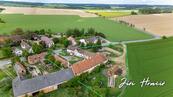 Prodej statku se stavebními pozemky Málkovice u Pernarce, celková plocha pozemku 6511 m2., cena 6200000 CZK / objekt, nabízí 