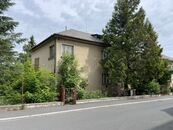 Prodej rodinné vily se zahradou a garáží v Klatovech ul. Kryštofa Haranta, cena 9200000 CZK / objekt, nabízí