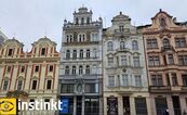 Pronájem reprezentativního historického domu na Plzeňském náměstí, cena 290000 CZK / objekt / měsíc, nabízí INSTINKT REALITY, s.r.o.