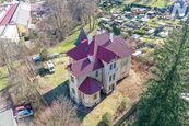 Bartošova vila noblesní sídlo s rozmanitým potenciálem využití v Holoubkově u D5, cena 12500000 CZK / objekt, nabízí