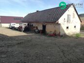 Chalupa se stodolou v okolí Klatov, Těšetiny, cena 1550 CZK / m2, nabízí 