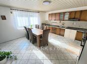 RD (býv. statek) s uzavřeným dvorem, cena 6900000 CZK / objekt, nabízí 