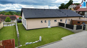 Prodej - Řadový rodinný dům novostavba 4+kk se zahradou v obci Chotěšov, cena 7300000 CZK / objekt, nabízí 
